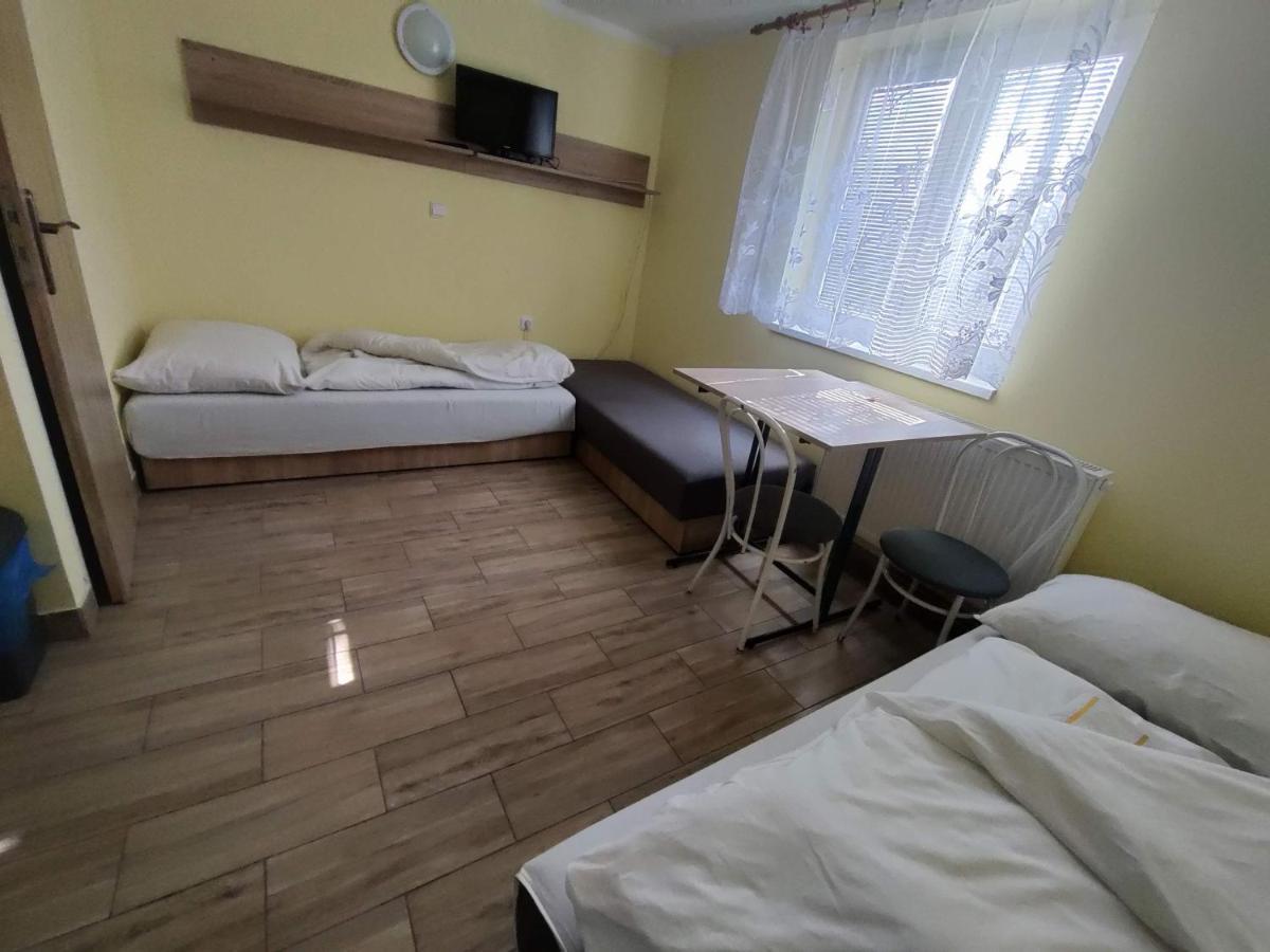 Rekreacne Zariadenie Javorinka Stará Turá Exterior foto